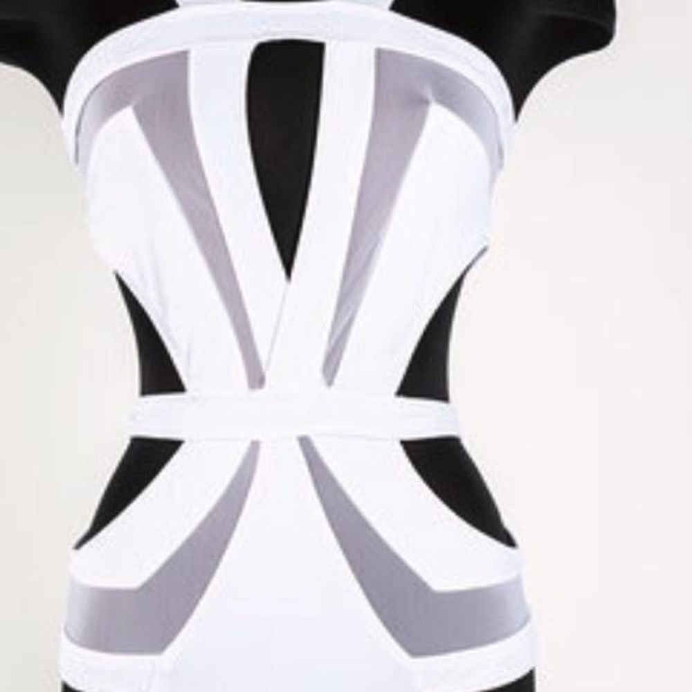 Swimsuit - Picture 3 of 3